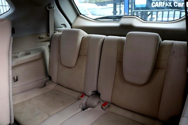 Vehicle image 11 of 19