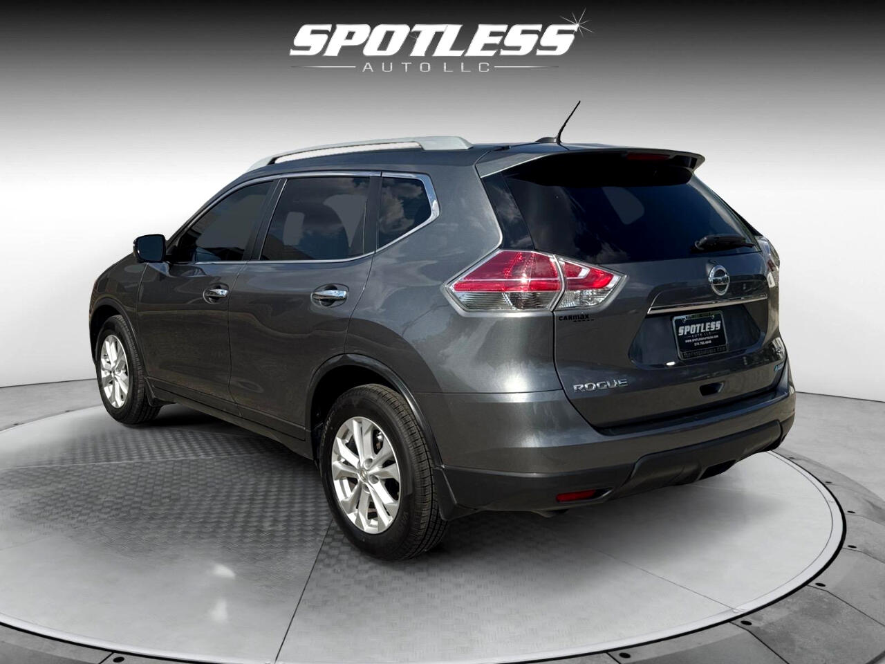 Vehicle image 9 of 29