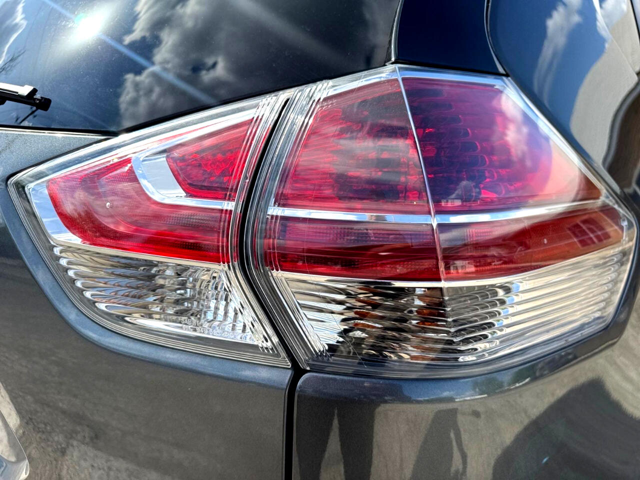 Vehicle image 13 of 29
