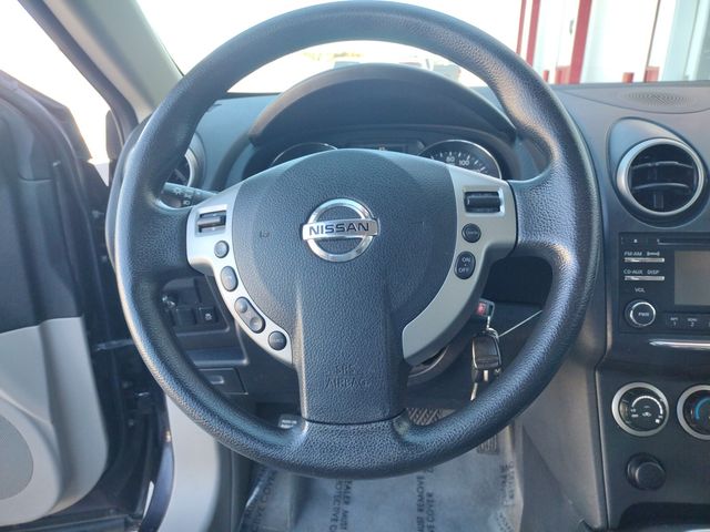 Vehicle image 15 of 34