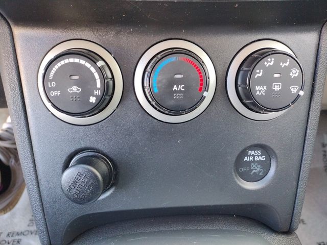 Vehicle image 31 of 34