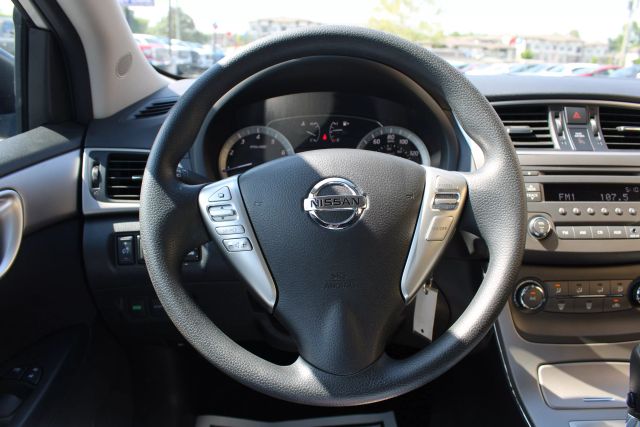 Vehicle image 16 of 36