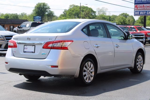Vehicle image 4 of 36