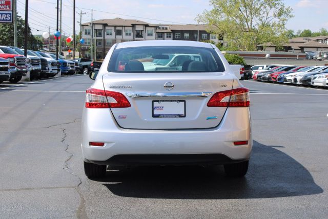 Vehicle image 5 of 36