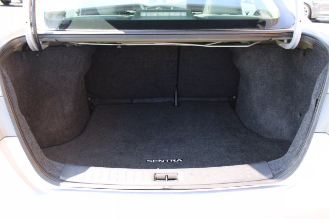 Vehicle image 29 of 36