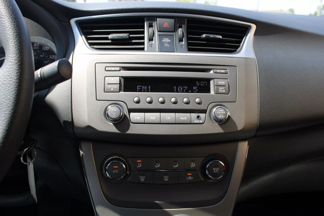 Vehicle image 10 of 36