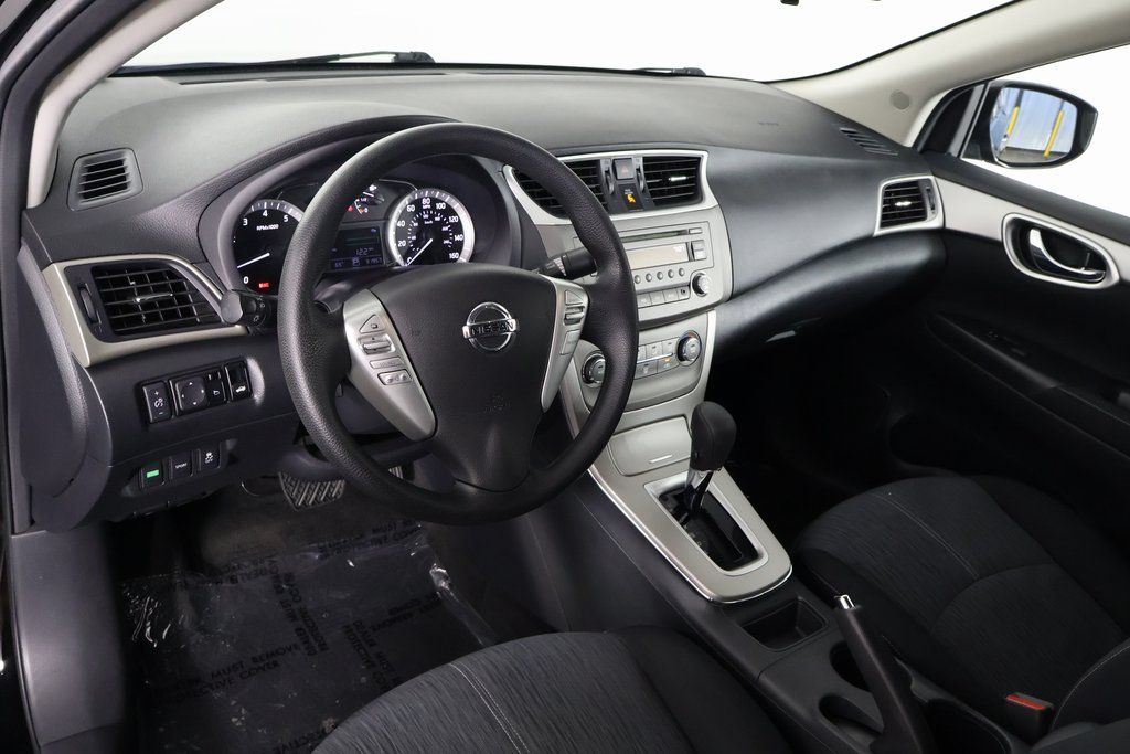 Vehicle image 6 of 16