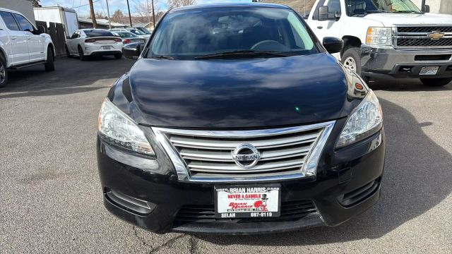 Vehicle image 8 of 18
