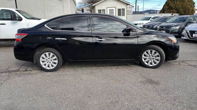 Vehicle image 3 of 18