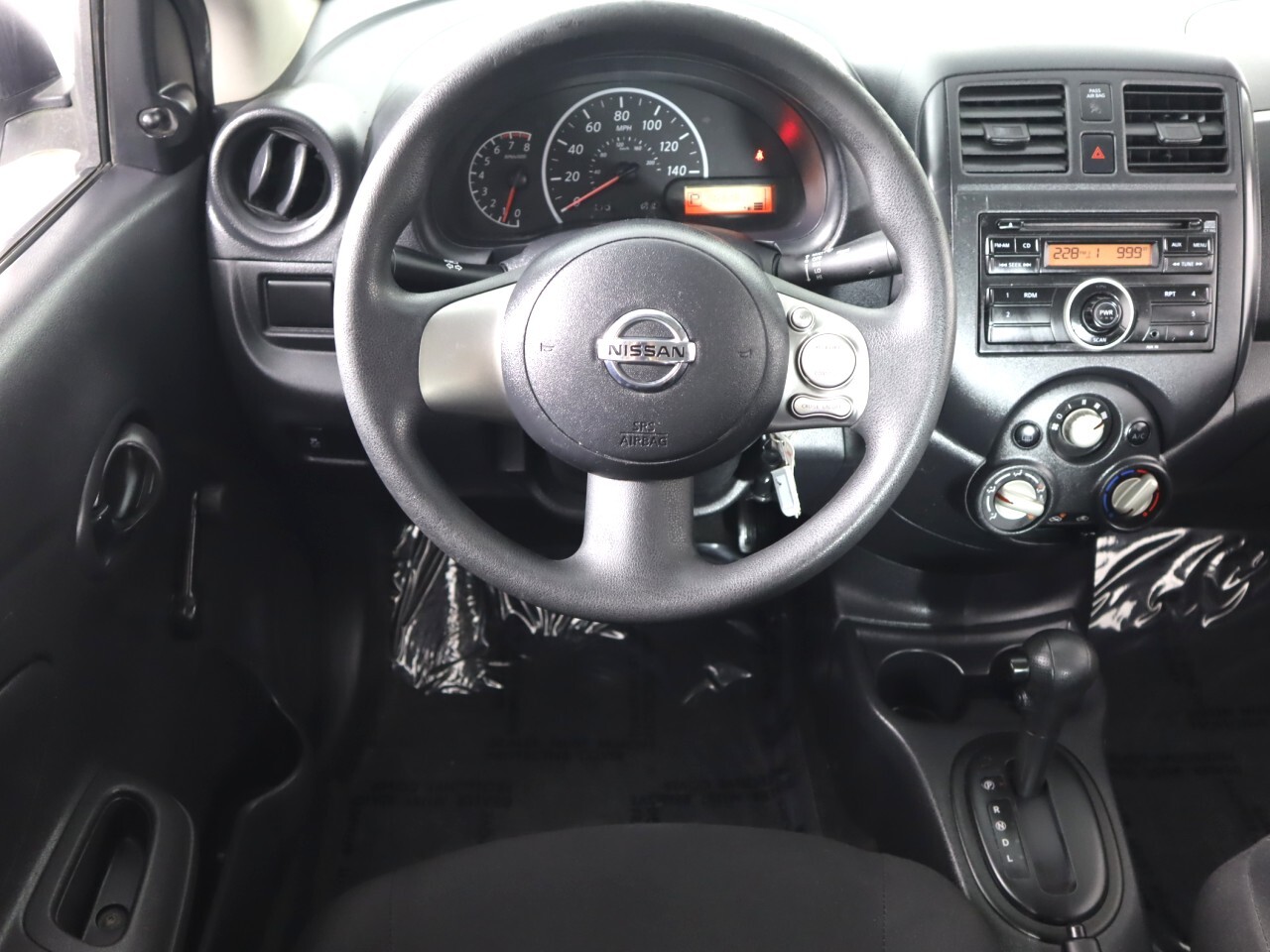 Vehicle image 22 of 31