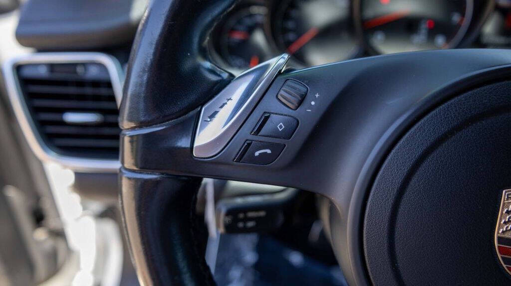 2014 Porsche Panamera Image 33 of 34