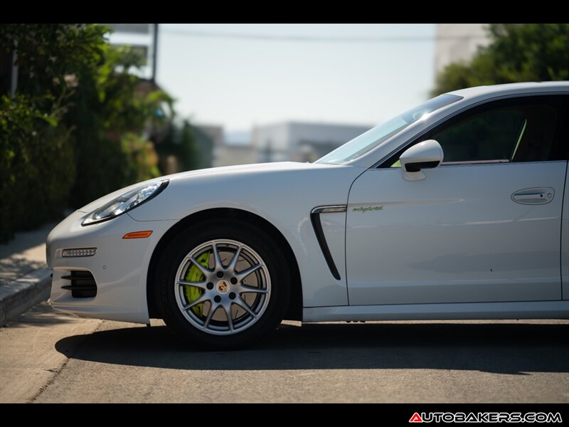 2014 Porsche Panamera E-Hybrid S Image 11 of 23