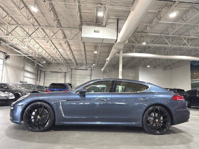 2014 Porsche Panamera S Image 24 of 85