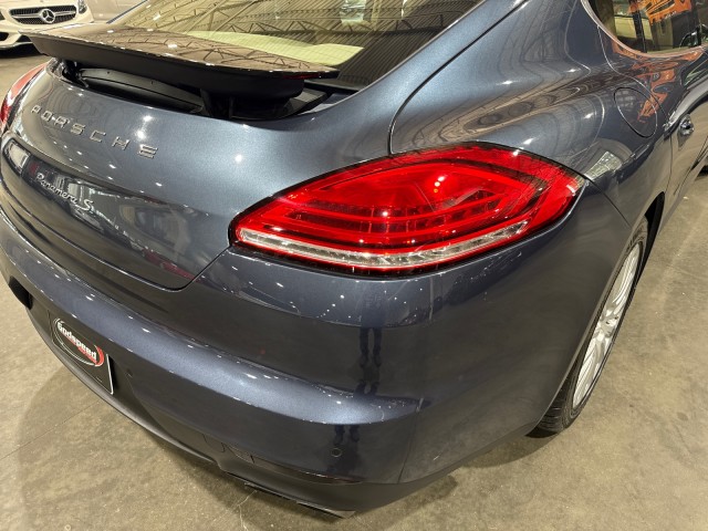 2014 Porsche Panamera S Image 83 of 85