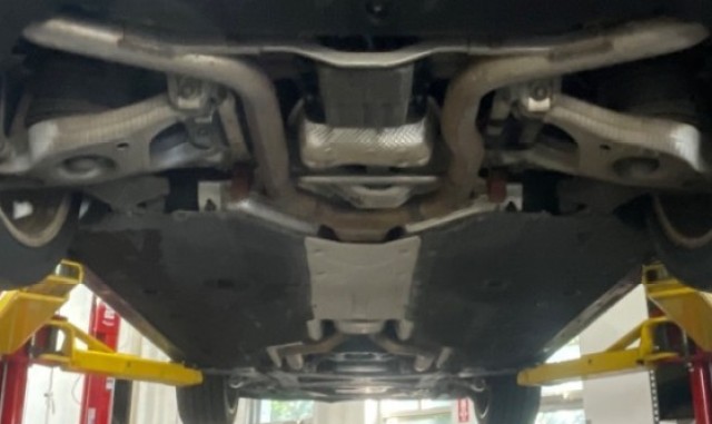 2014 Porsche Panamera S Image 30 of 85