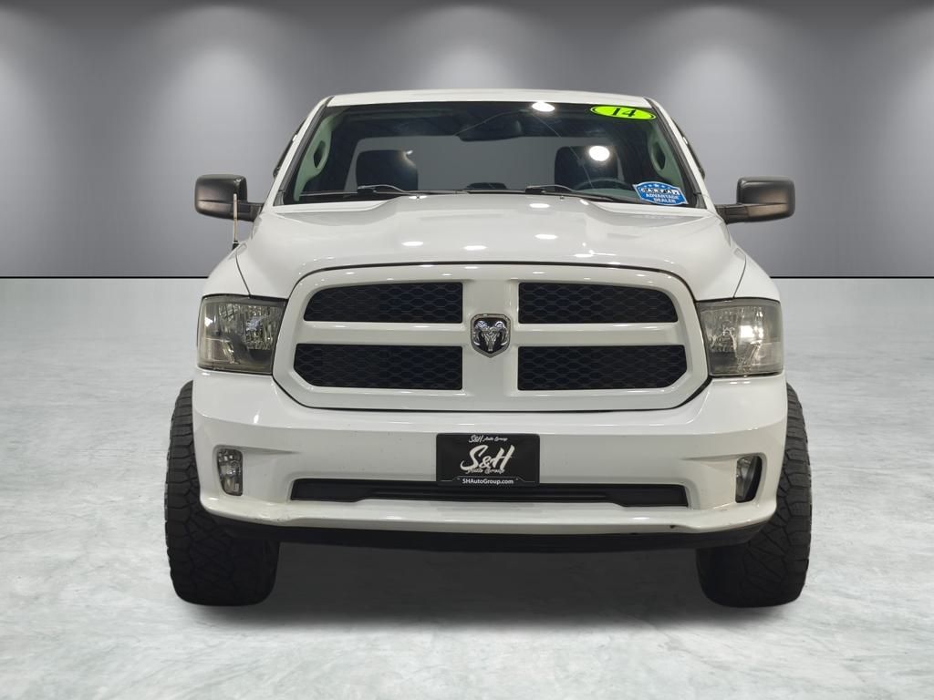 Vehicle image 3 of 48