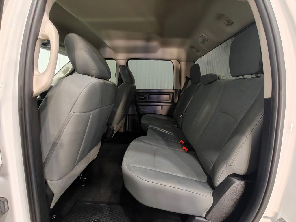 Vehicle image 22 of 48