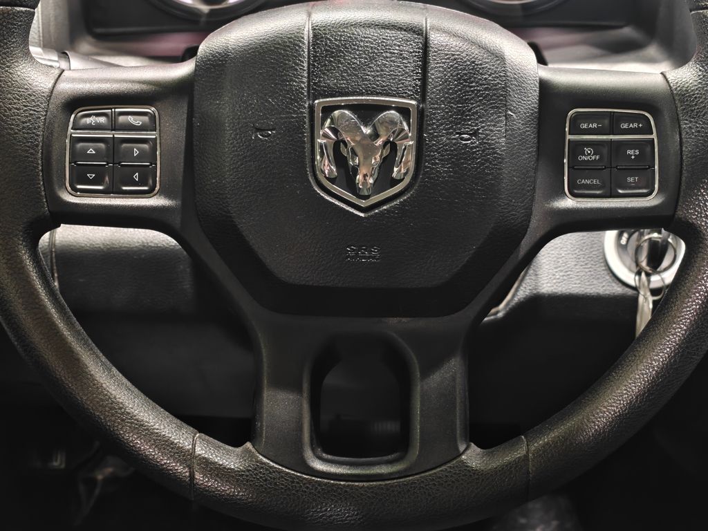 Vehicle image 24 of 48