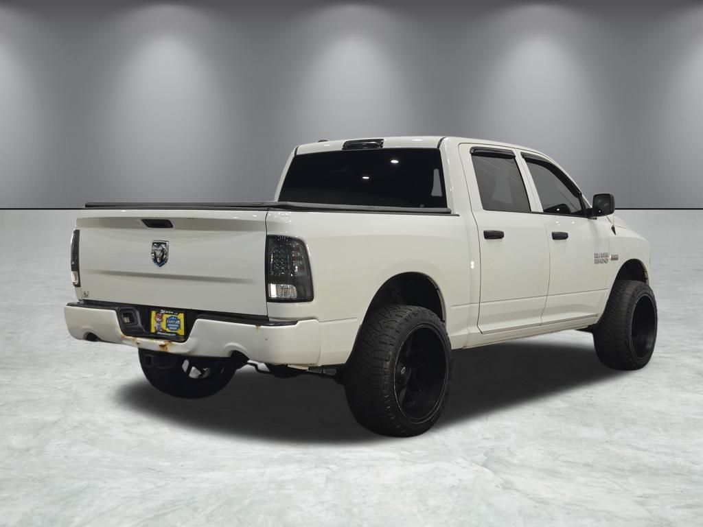 Vehicle image 10 of 48
