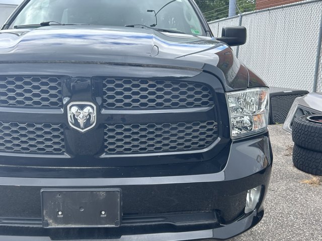 Vehicle image 3 of 14