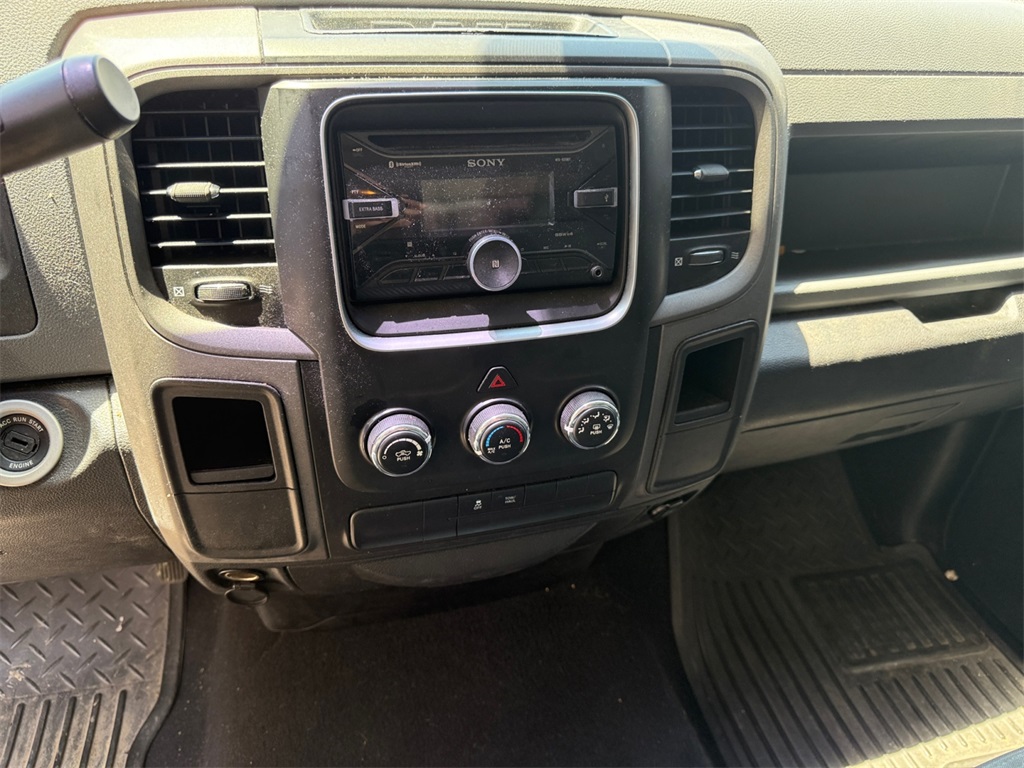 Vehicle image 15 of 15