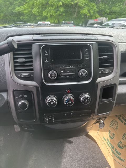 Vehicle image 9 of 9