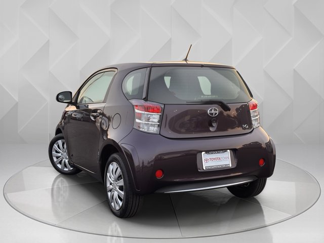Vehicle image 7 of 28