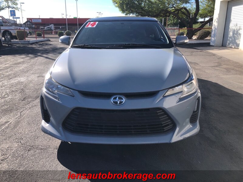 Vehicle image 4 of 21