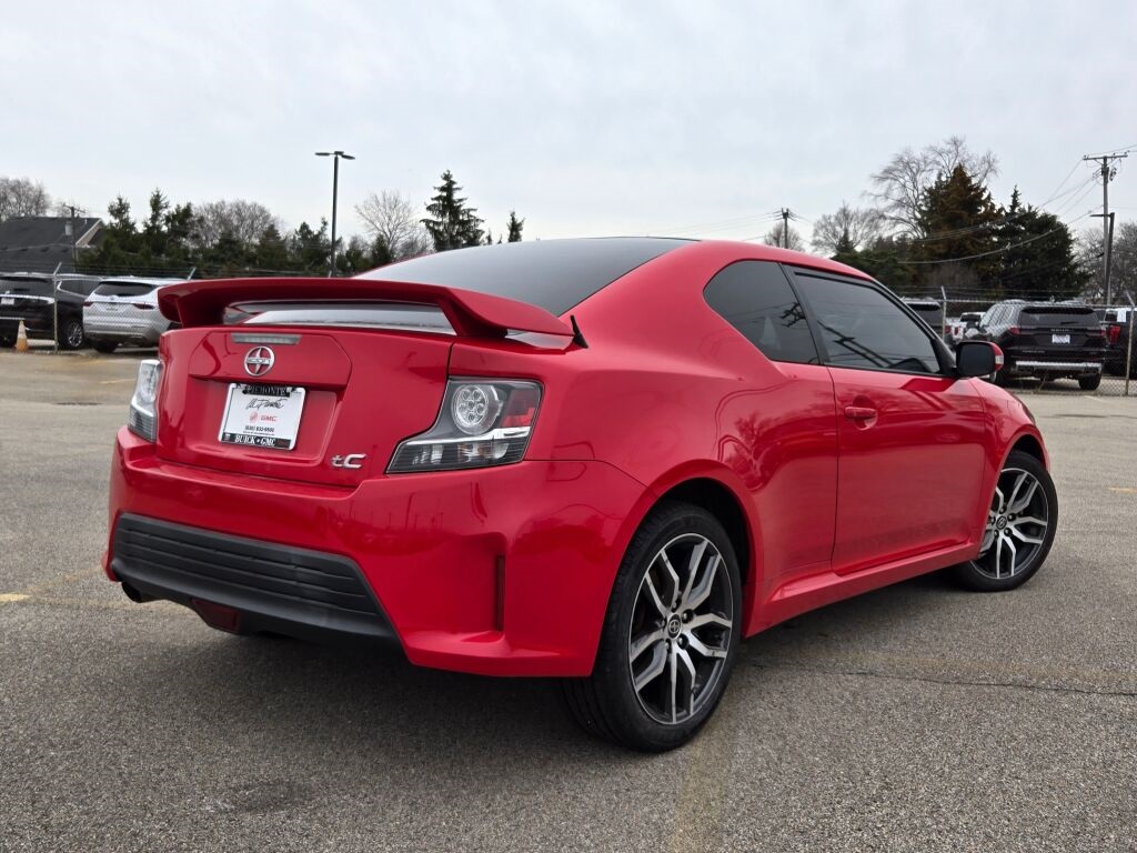 Vehicle image 2 of 24