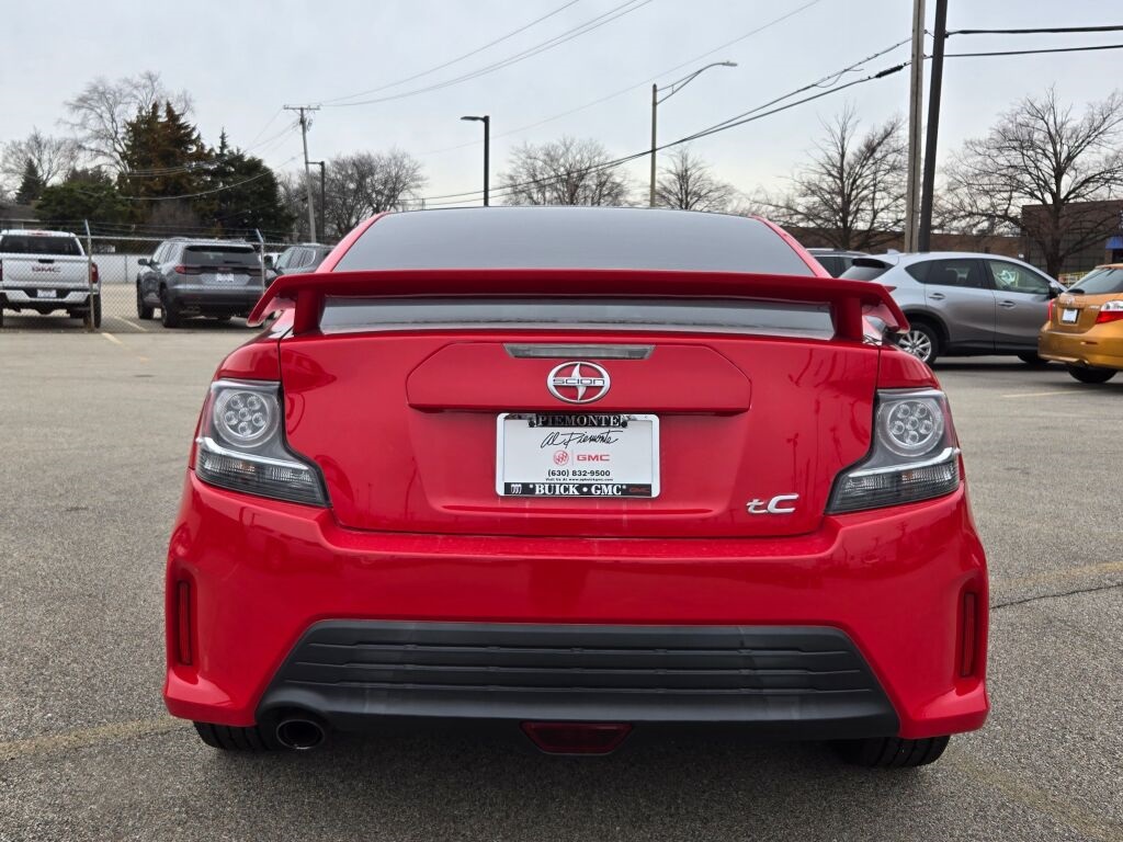 Vehicle image 4 of 24