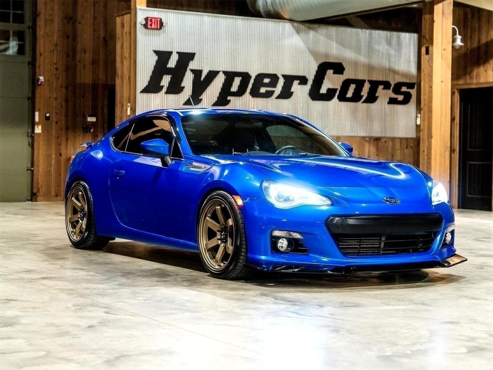 Vehicle image 9 of 44