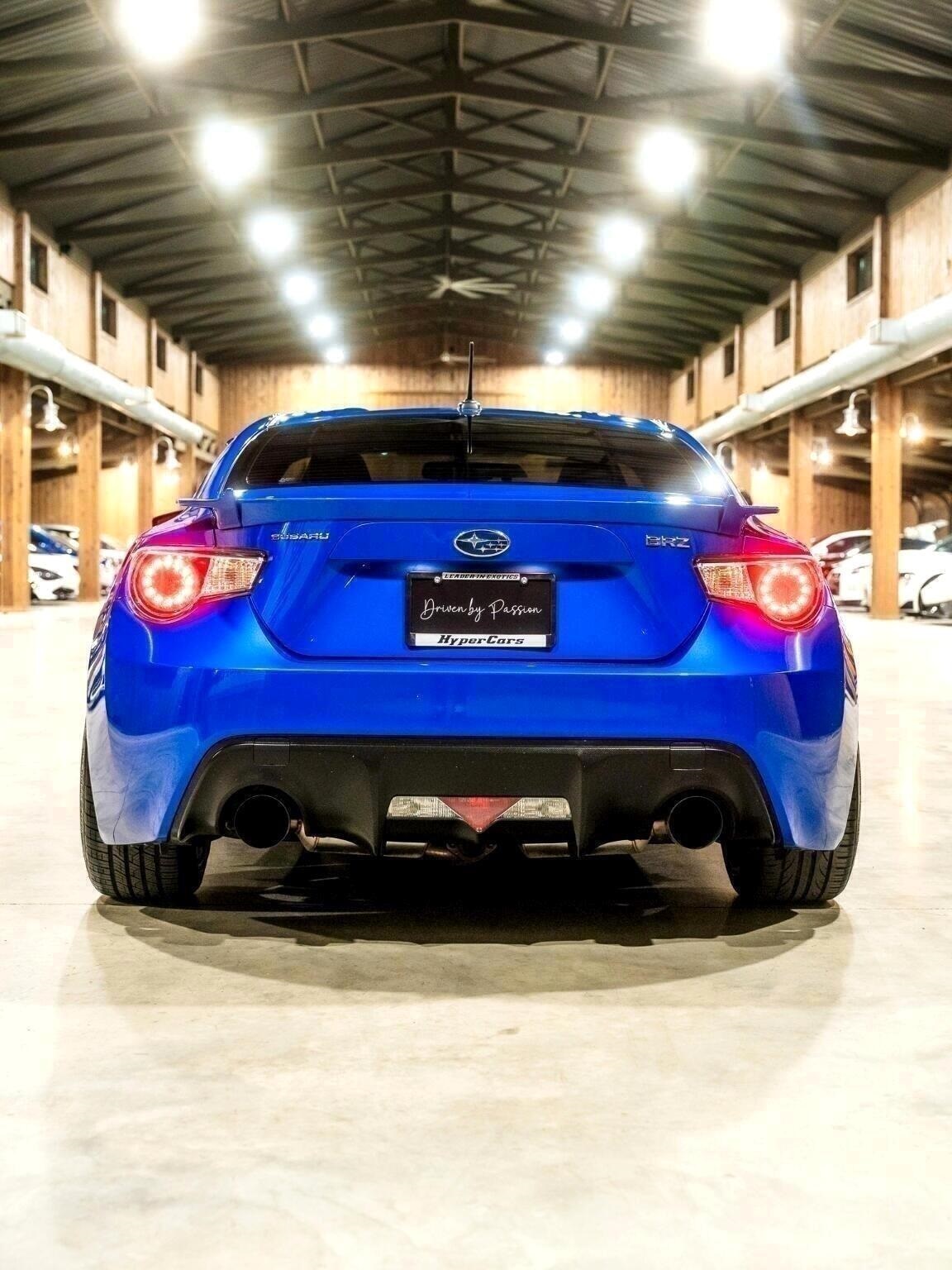 Vehicle image 15 of 44