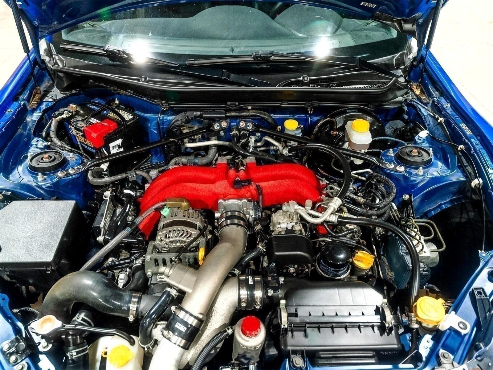 Vehicle image 18 of 44
