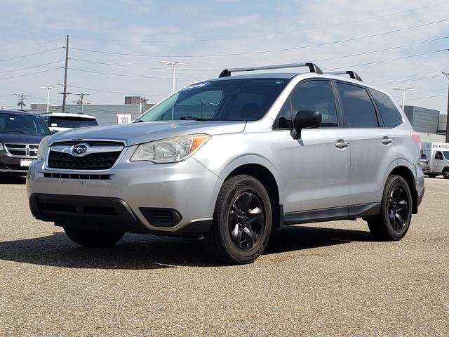 2014 Subaru Forester 2.5i Image 1 of 27