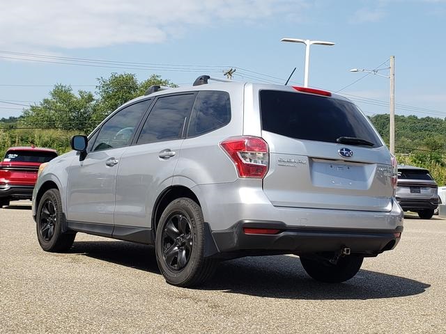 2014 Subaru Forester 2.5i Image 7 of 27