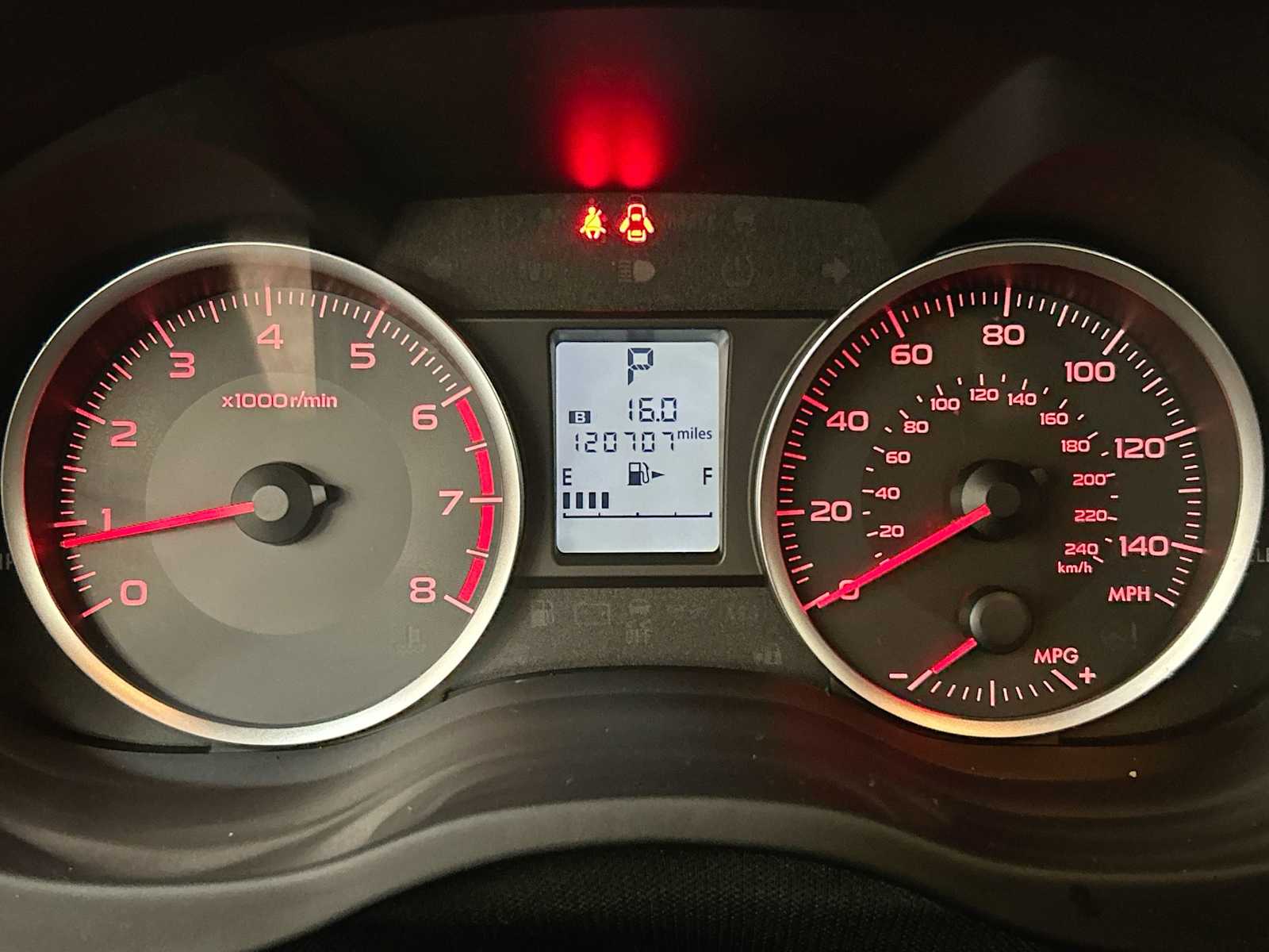 2014 Subaru Forester 2.5i Image 23 of 32