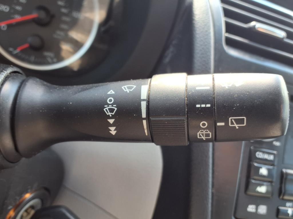 2014 Subaru Forester 2.5i Image 18 of 20