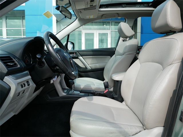 2014 Subaru Forester 2.5i Limited Image 13 of 27