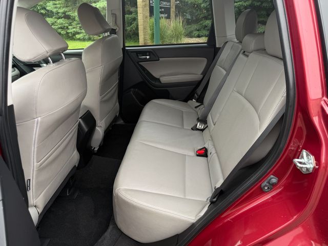 2014 Subaru Forester 2.5i Limited Image 7 of 13