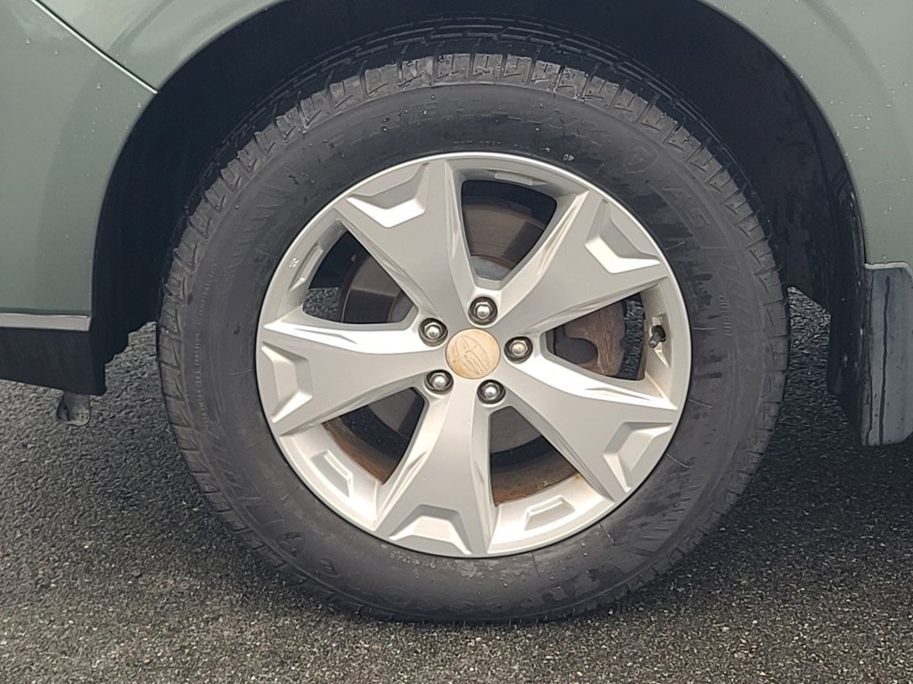 Vehicle image 5 of 29