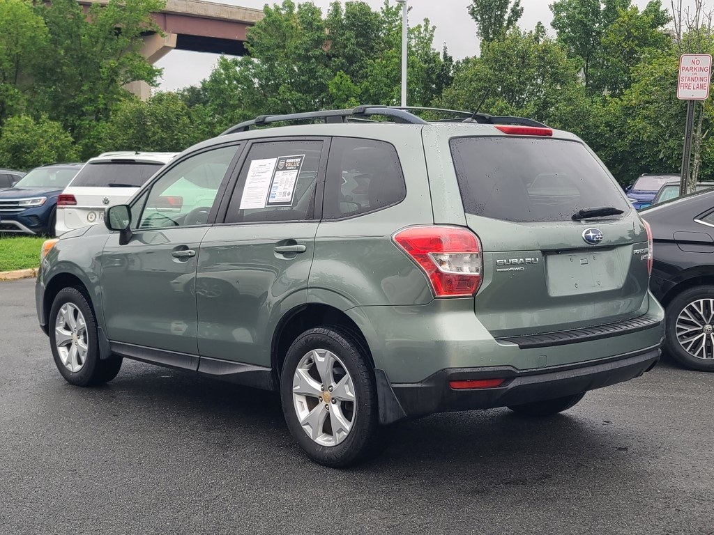 Vehicle image 4 of 29