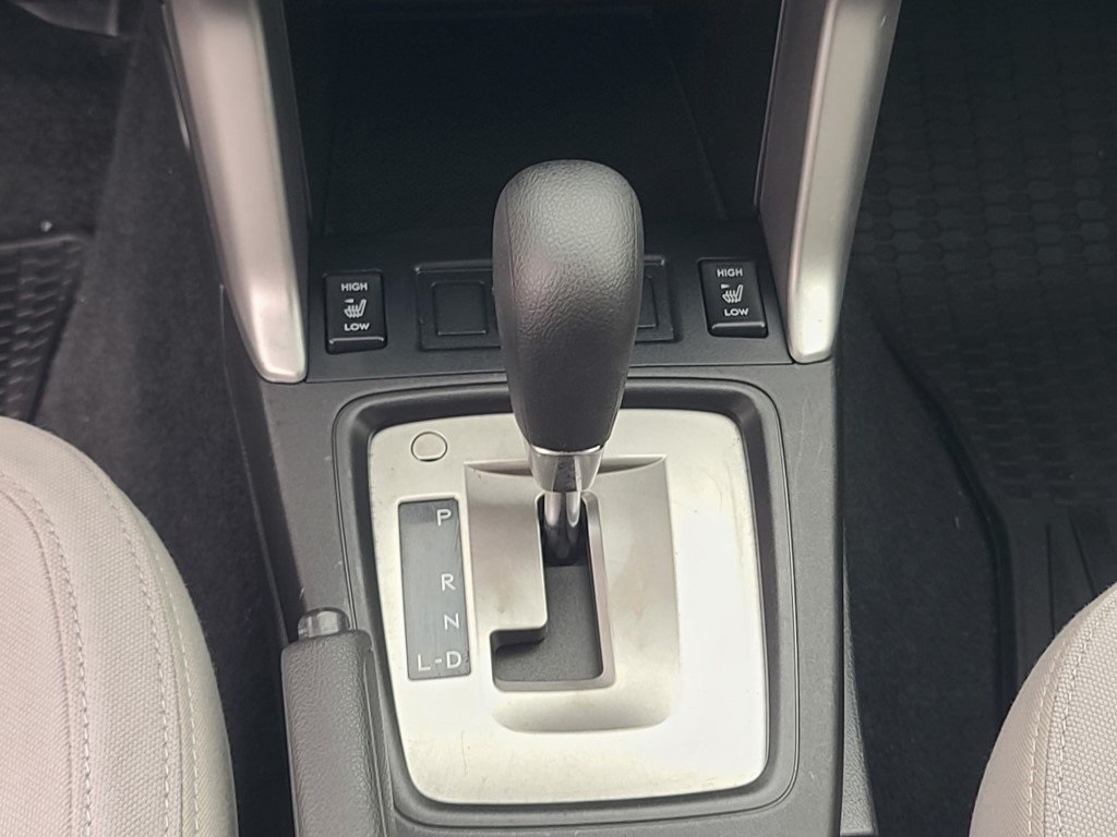 Vehicle image 20 of 29