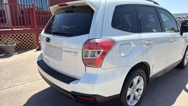 2014 Subaru Forester 2.5i Touring Image 8 of 54