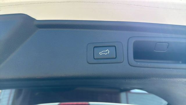 2014 Subaru Forester 2.5i Touring Image 30 of 54