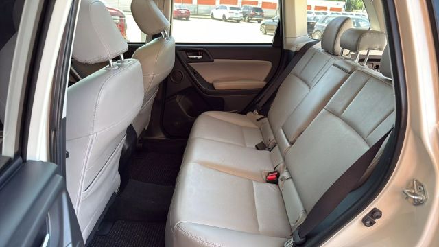 2014 Subaru Forester 2.5i Touring Image 26 of 54