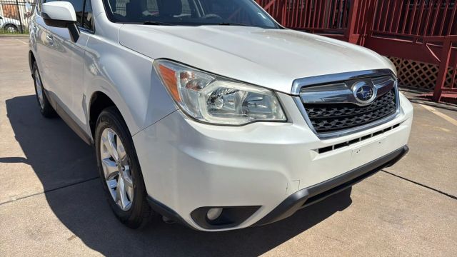 2014 Subaru Forester 2.5i Touring Image 6 of 54