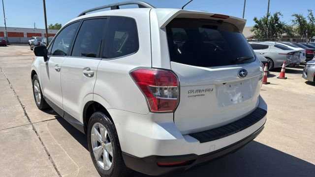 2014 Subaru Forester 2.5i Touring Image 12 of 54