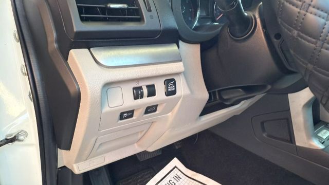 2014 Subaru Forester 2.5i Touring Image 23 of 54