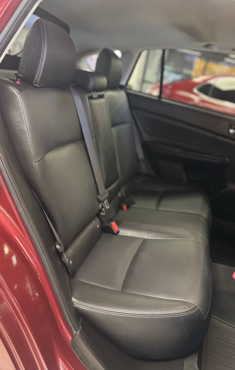 2014 Subaru Impreza 2.0i Sport Limited Image 12 of 27
