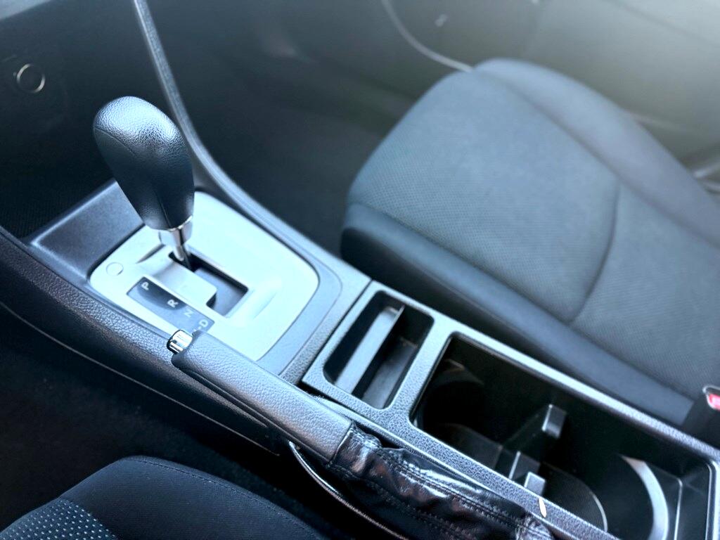 2014 Subaru Impreza 2.0i Premium Image 22 of 27